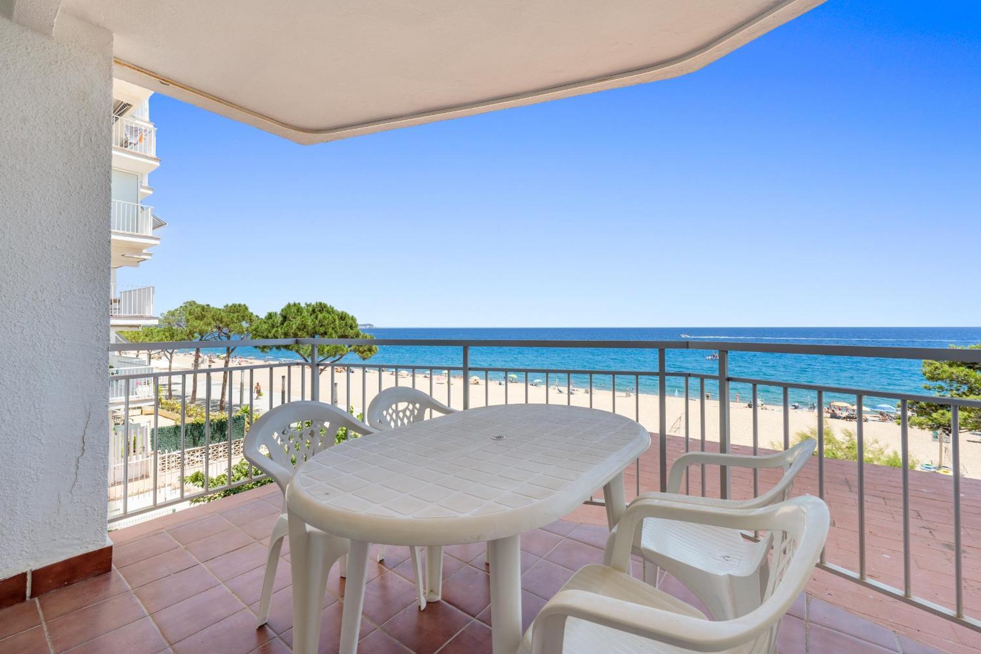 Hauzify I Apartament Cannes Platja d'Aro Bagian luar foto